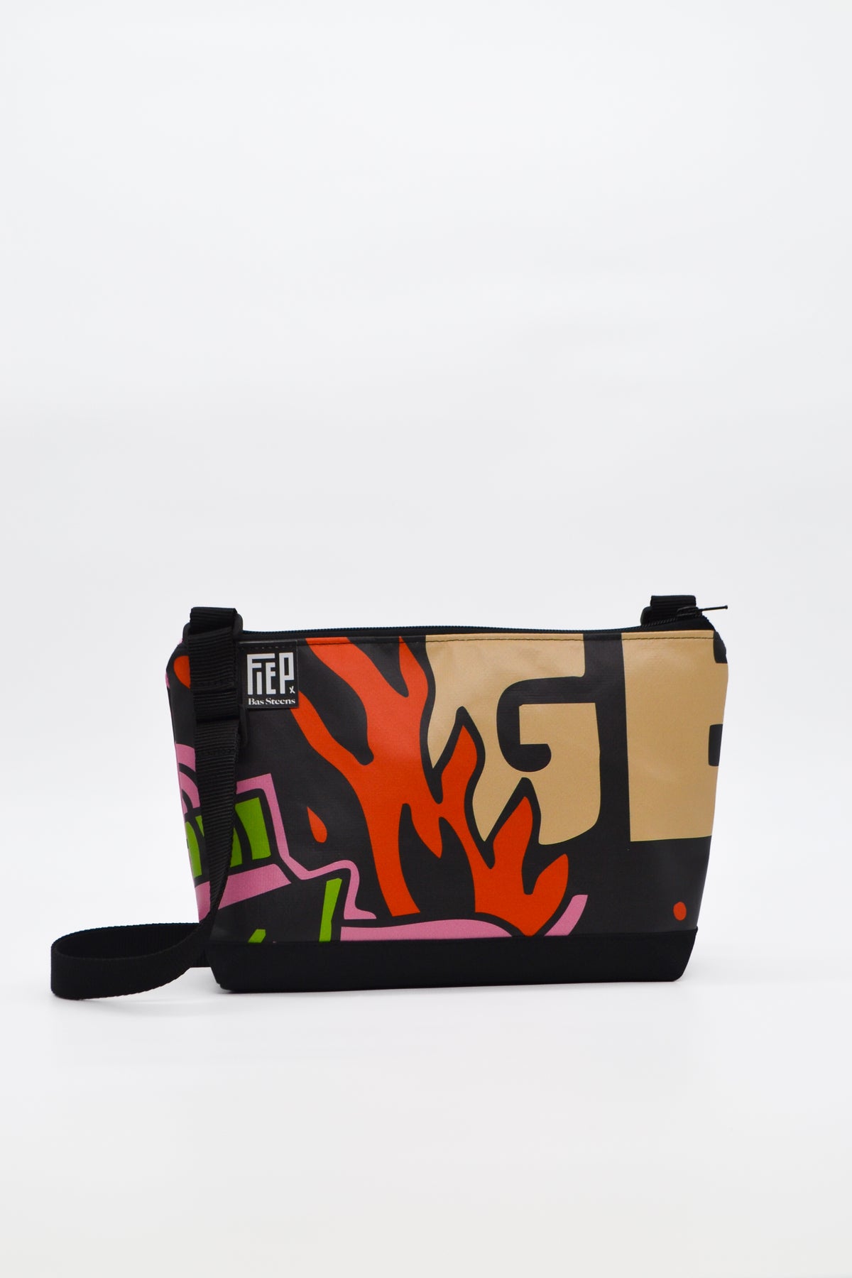 JIP (BAS STEENS X STUDIO FIEP)
