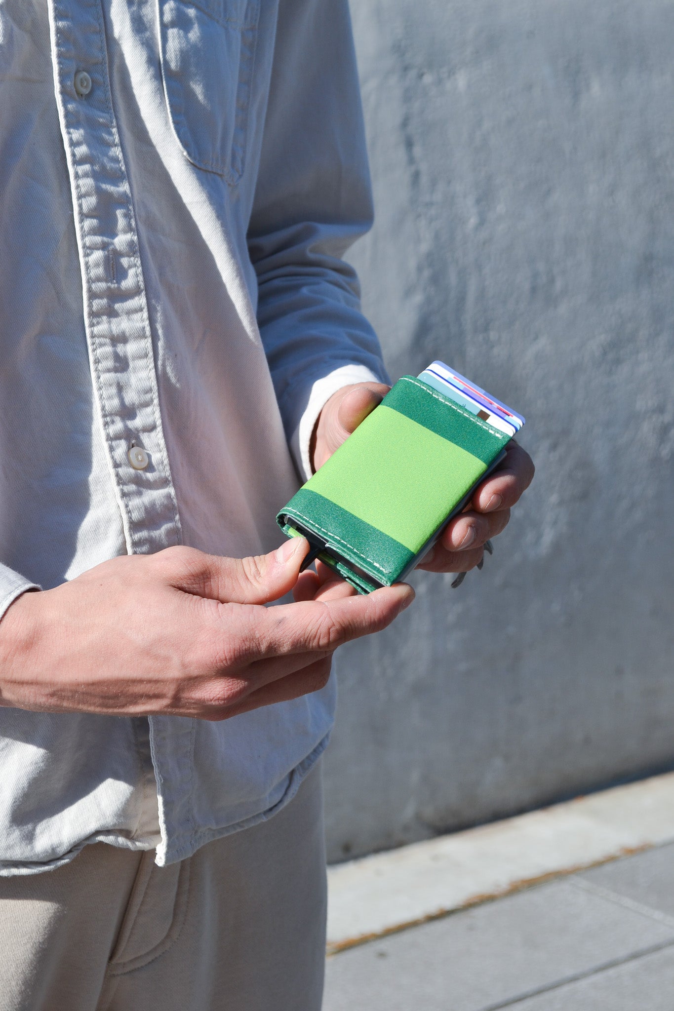 Cardholder /green